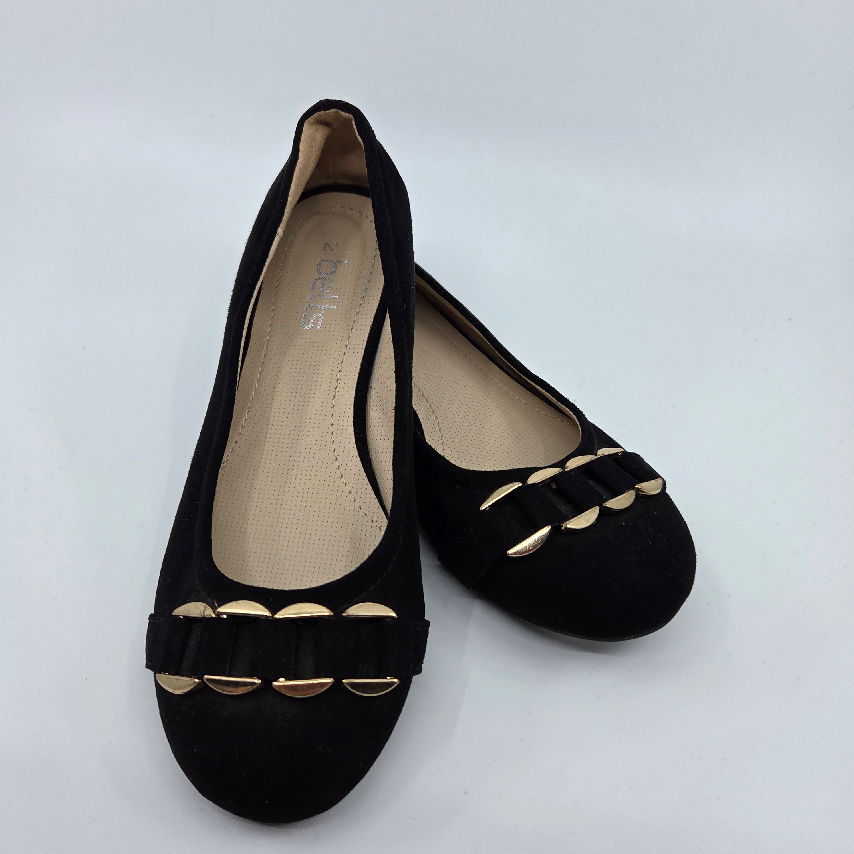 Betts Girls Flats Shoes