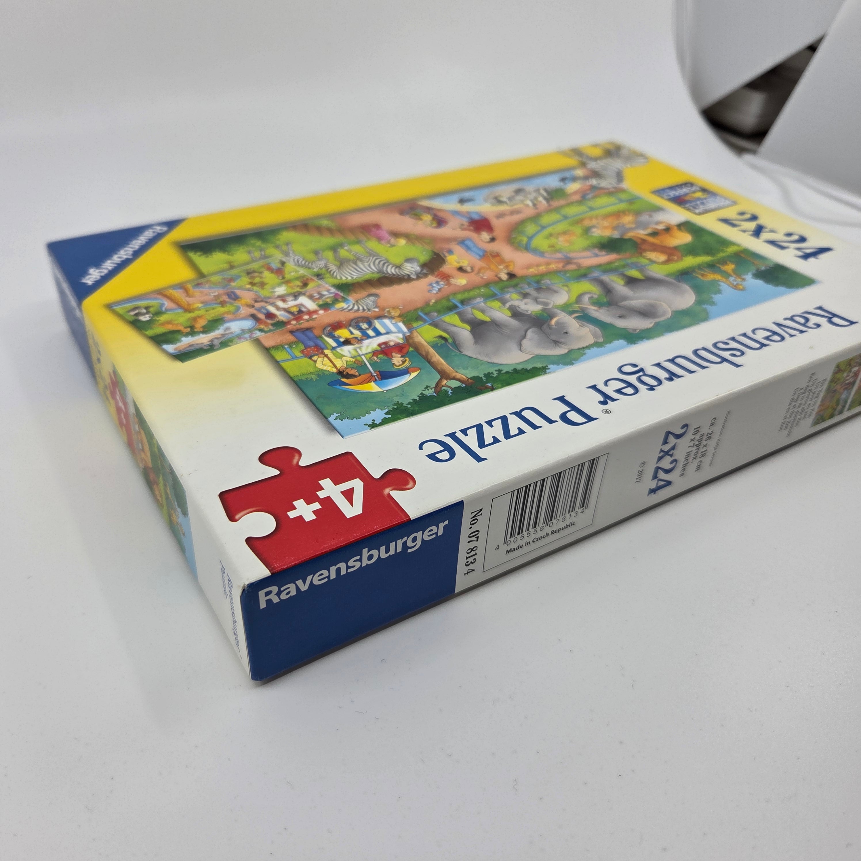 Ravensburger 2 in 1 'A Day at the Zoo' Puzzle