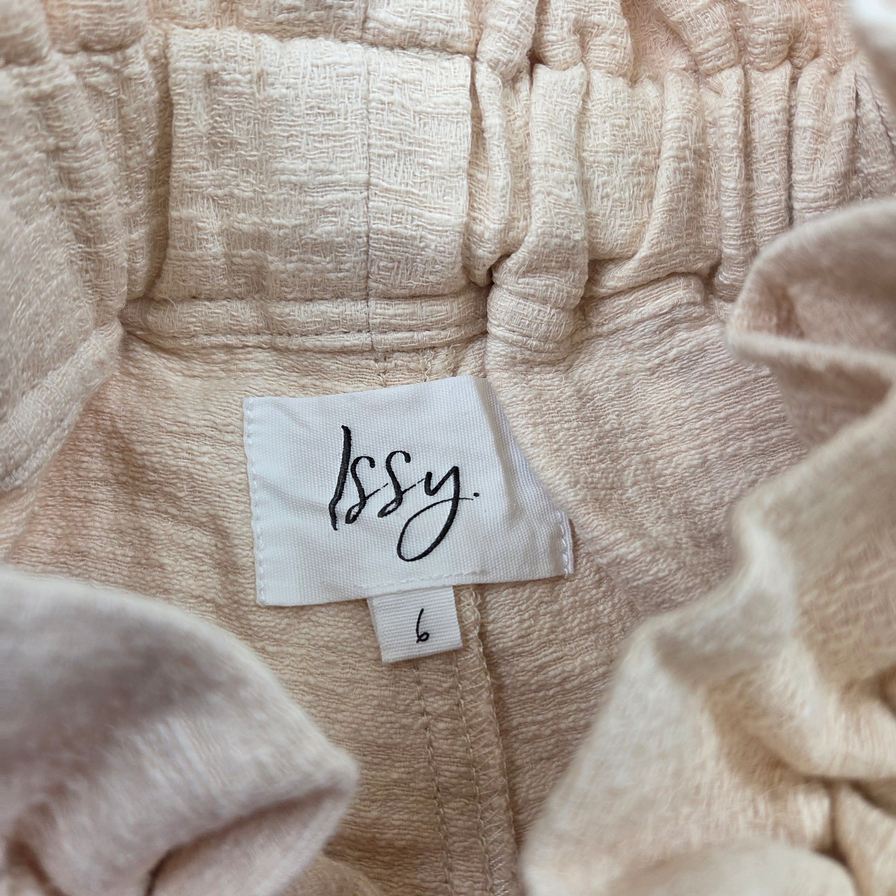 Issy Cream Women's Shorts