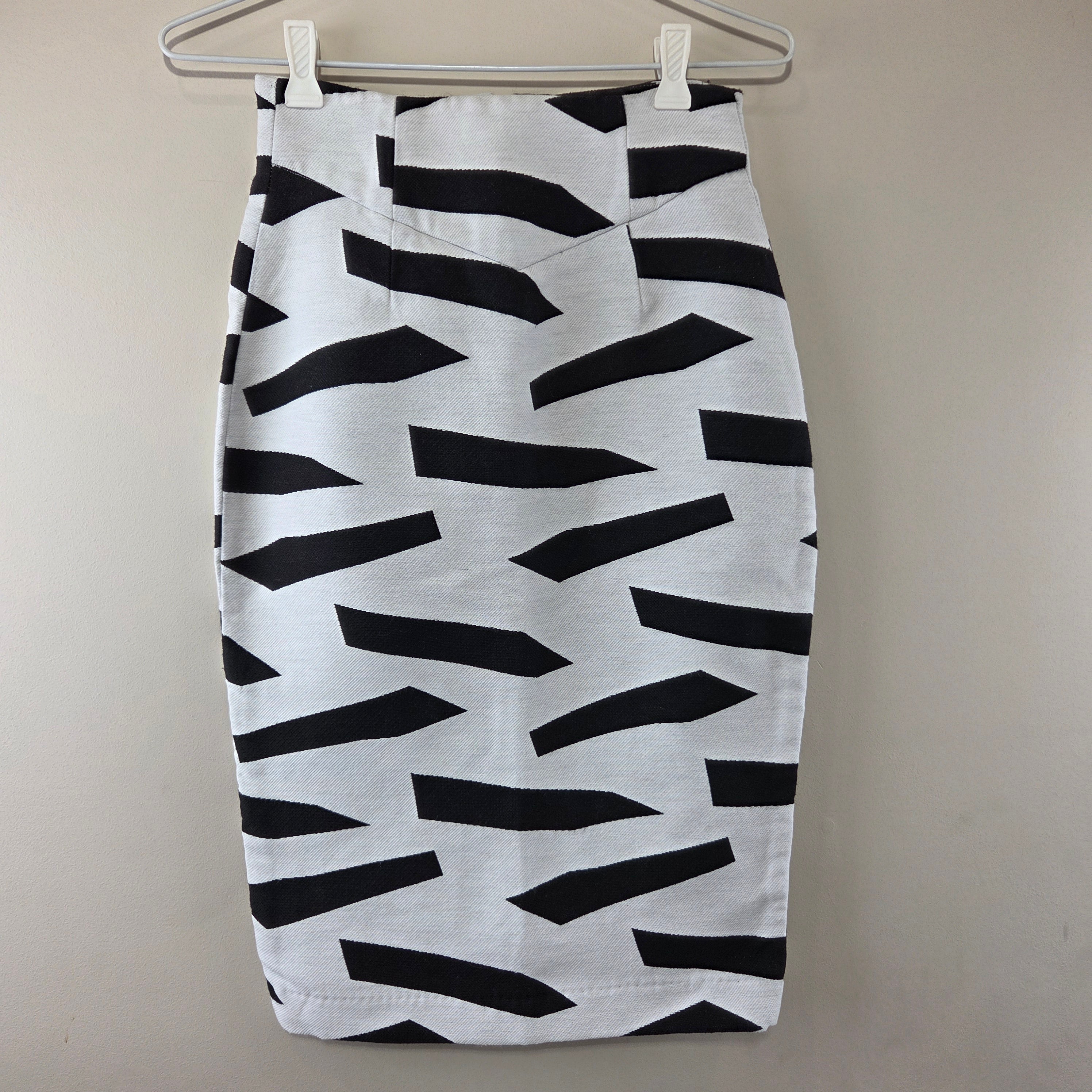 Manning Cartel Black & White Pencil Skirt