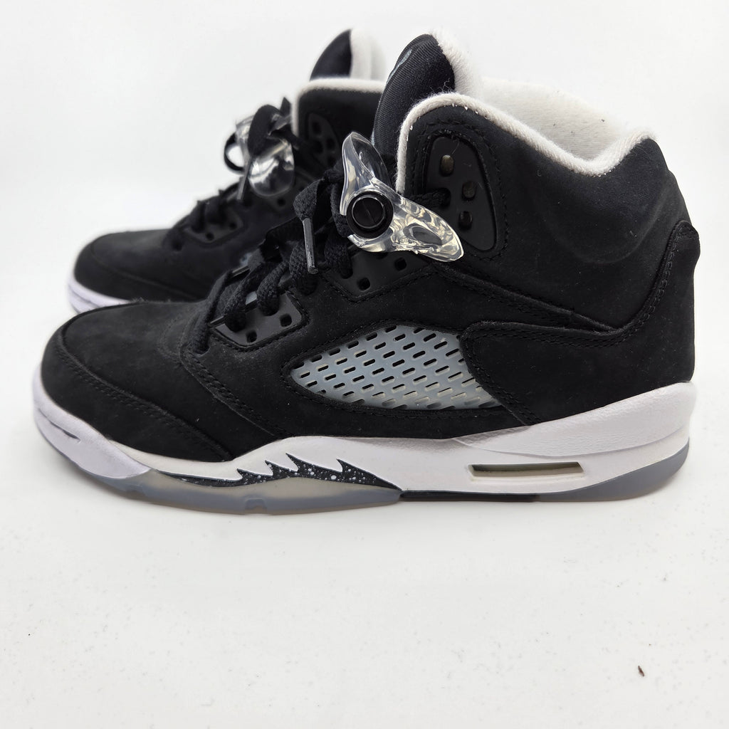 Air Jordan 5 Retro Oreo Black Sneakers