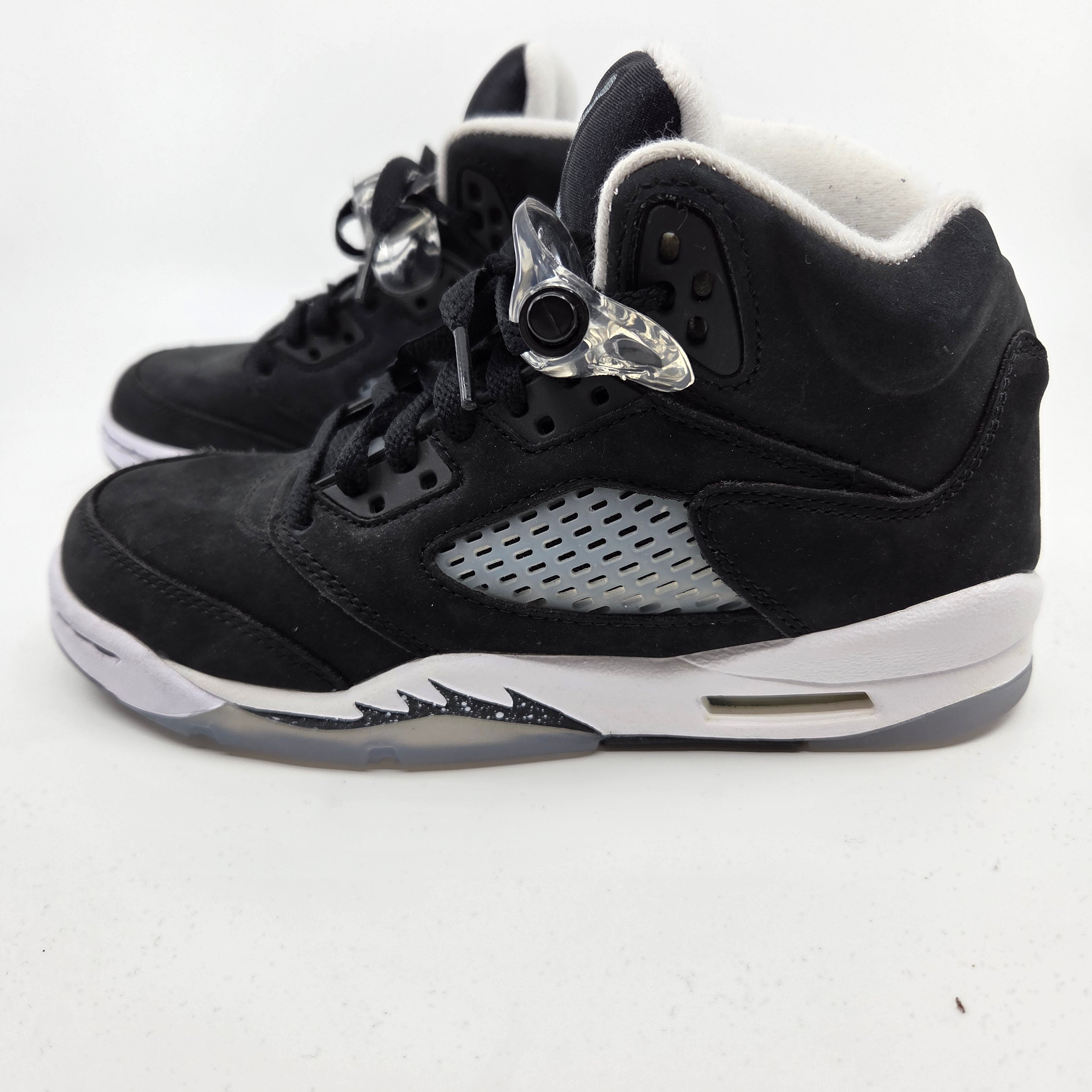 Air Jordan 5 Retro Oreo Black Sneakers