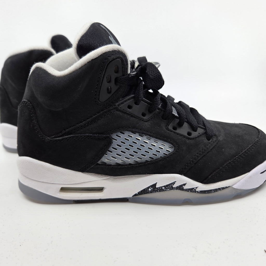 Air Jordan 5 Retro Oreo Black Sneakers