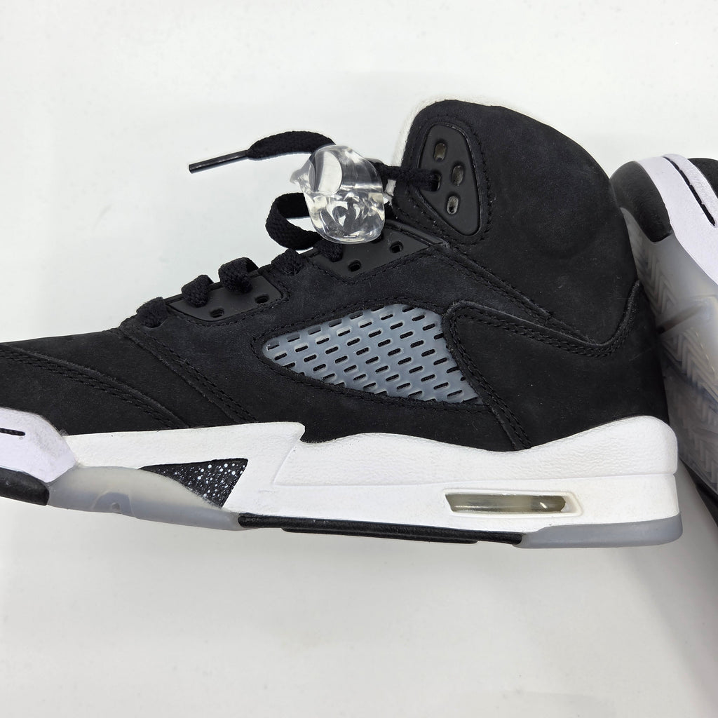Air Jordan 5 Retro Oreo Black Sneakers