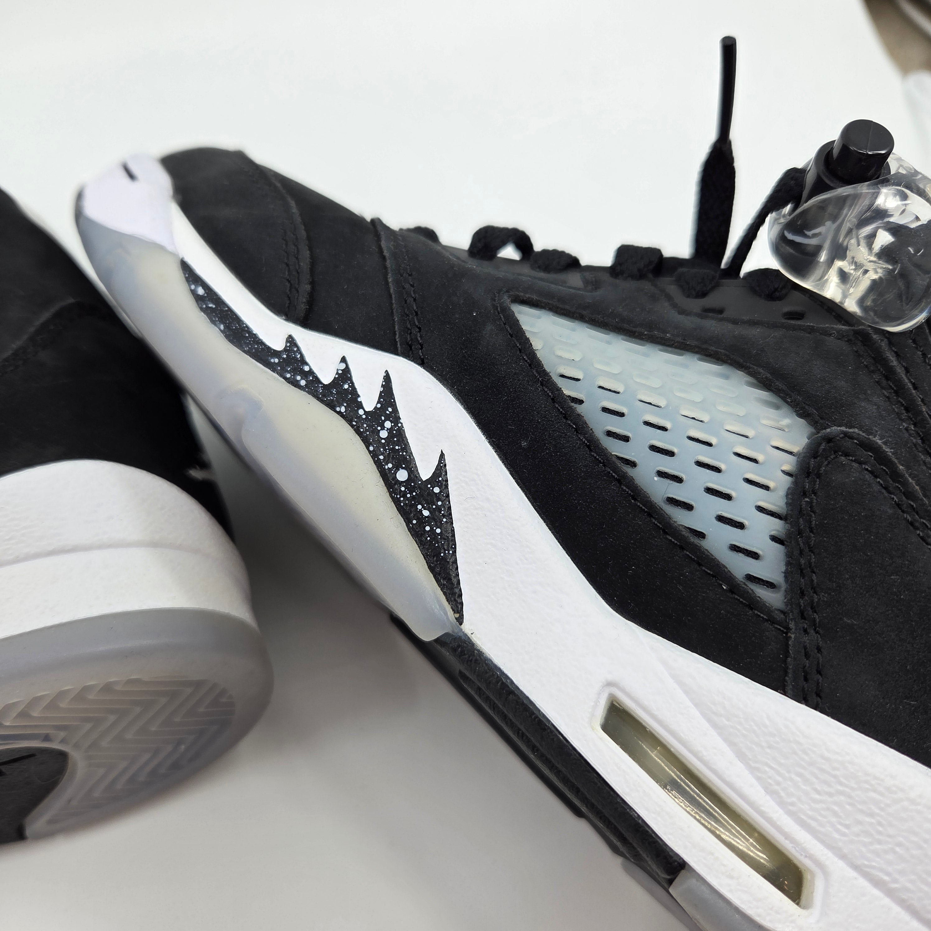 Air Jordan 5 Retro Oreo Black Sneakers