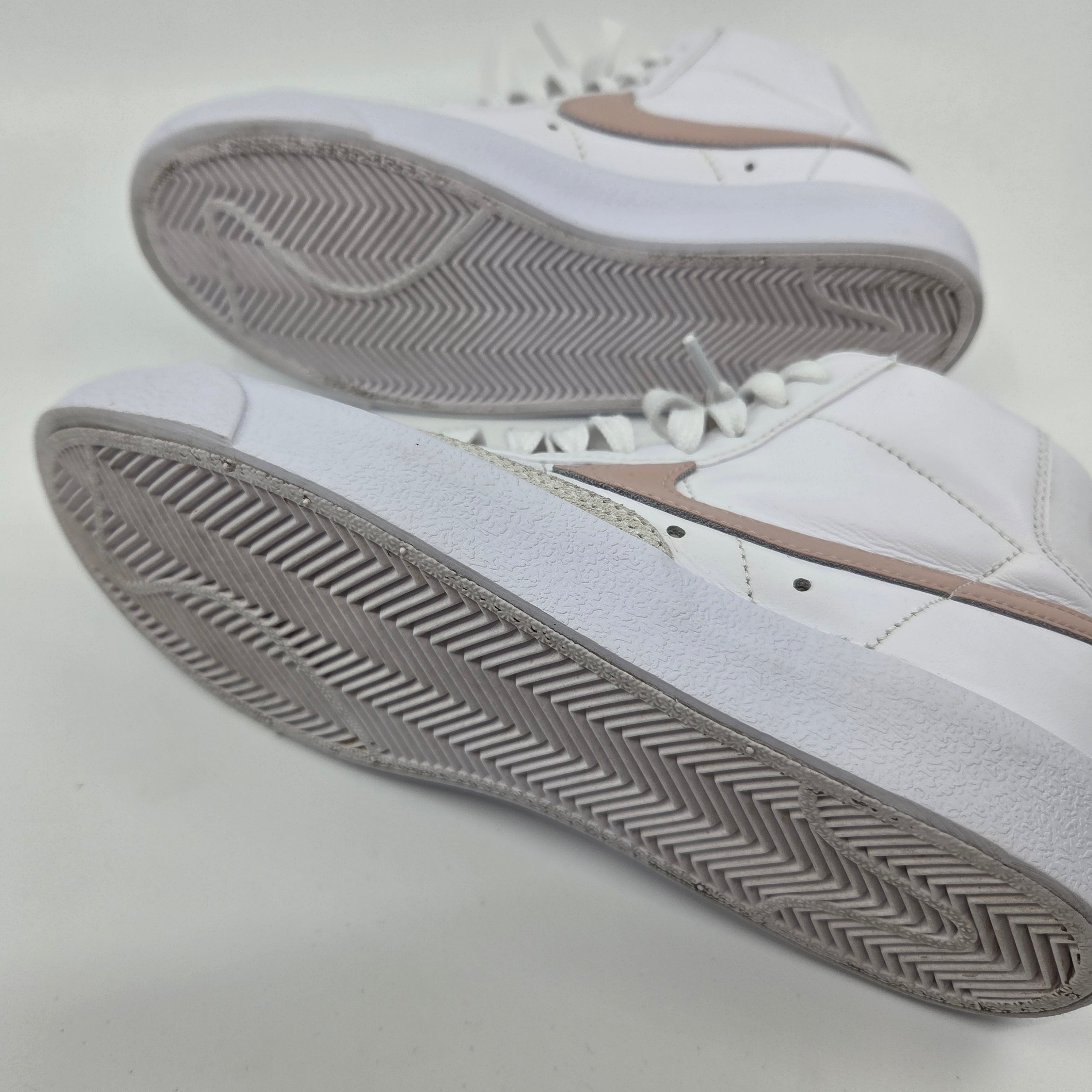 Nike Blazer Mid '77 Vintage Pink High Top Sneakers